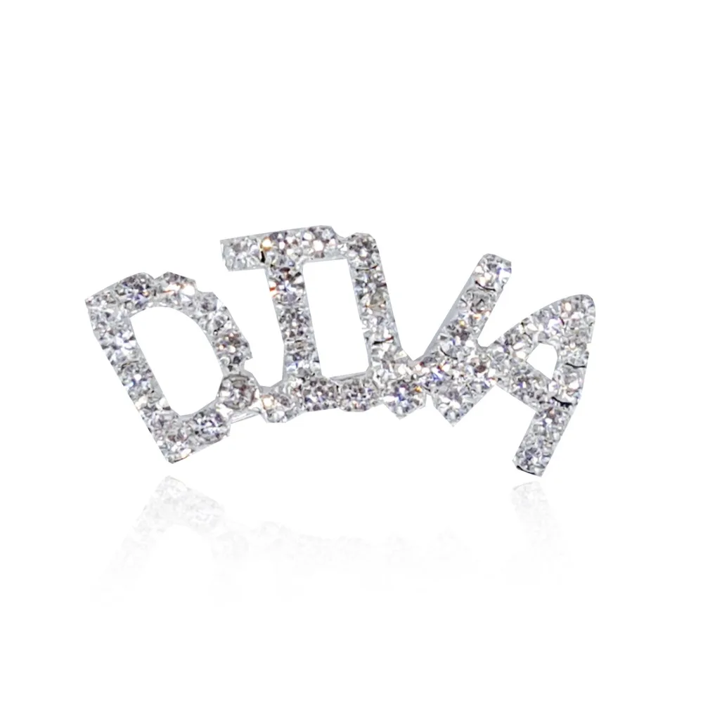 Silver Tone Clear Rhinestone Hand-made Brooch Jewelry "DIVA" Word Pin FREE SHIPPING
Silver Tone Clear Rhinestone Hand-made Brooch Jewelry "DIVA" Word Pin FREE SHIPPING