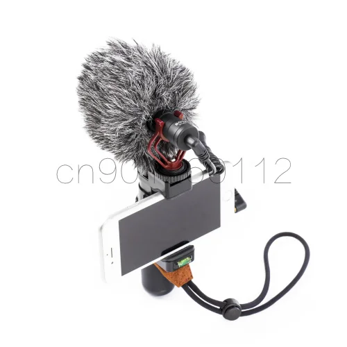 BOYA BY-MM1 Compact On-Camera Video Microphone Youtube Vlogging Recording Mic for iPhone HuaWei Smartphone DJI Osmo DSLR Camera
BOYA BY-MM1 Compact On-Camera Video Microphone Youtube Vlogging Recording Mic for iPhone HuaWei Smartphone DJI Osmo DSLR Camera