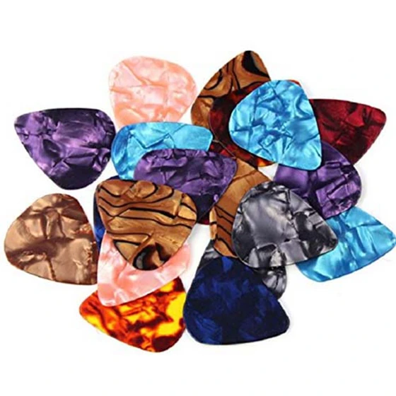 New 20 pieces good and colorful 0.71mm Guitar Picks Celluloid Mediators for Bass Guitar
New 20 pieces good and colorful 0.71mm Guitar Picks Celluloid Mediators for Bass Guitar