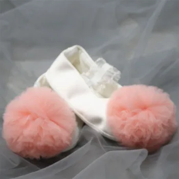 Dollbling Baby Toddler Shoes White Shoes Pink Pompoms Elastic Band Closed Cotton Soft Bottom Solid Color Baby Girl Toddler Shoes
Dollbling Baby Toddler Shoes White Shoes Pink Pompoms Elastic Band Closed Cotton Soft Bottom Solid Color Baby Girl Toddler Shoes