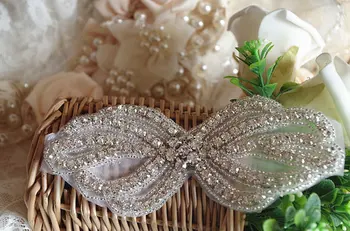 rhinestone Applique with grace bow for bridal sash, bridal headpiece, flower girl head flowers ZP019
rhinestone Applique with grace bow for bridal sash, bridal headpiece, flower girl head flowers ZP019