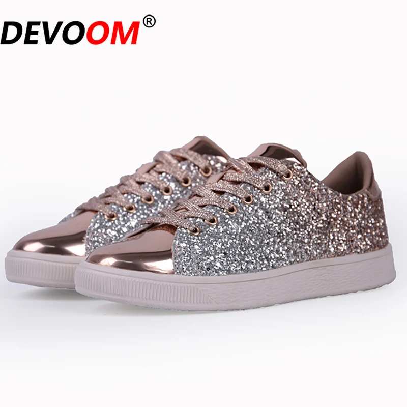 2019 New Skateboarding Shoes Women Sequins chaussure Basket Femme Sneakers Women Canvas Sport Shoes zapatilla mujer Big EU 36-41
2019 New Skateboarding Shoes Women Sequins chaussure Basket Femme Sneakers Women Canvas Sport Shoes zapatilla mujer Big EU 36-41