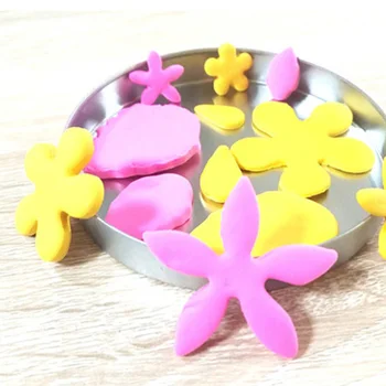 12pcs/set DIY Cookie Mould Fondant Decorating Kitchen Tool Baking Biscuit Cutter Cake Flower Shape Stainless Steel
12pcs/set DIY Cookie Mould Fondant Decorating Kitchen Tool Baking Biscuit Cutter Cake Flower Shape Stainless Steel