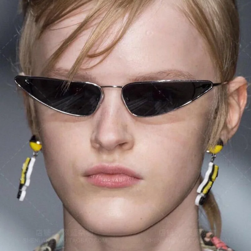 2019 New European And American Small Box Sunglasses Fashion Cat Eyes Marine Film Sunglasses Trend Novelty Triangle Sunglasses
2019 New European And American Small Box Sunglasses Fashion Cat Eyes Marine Film Sunglasses Trend Novelty Triangle Sunglasses