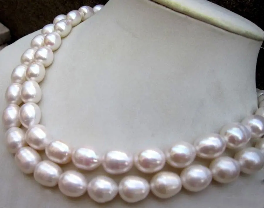 FREE SHIPPING HOT sell new Style >>>>NEW 12-14MM NATURAL WHITE SOUTH SEA BAROQUE PEARL NECKLACE 33"INCH
FREE SHIPPING HOT sell new Style >>>>NEW 12-14MM NATURAL WHITE SOUTH SEA BAROQUE PEARL NECKLACE 33"INCH