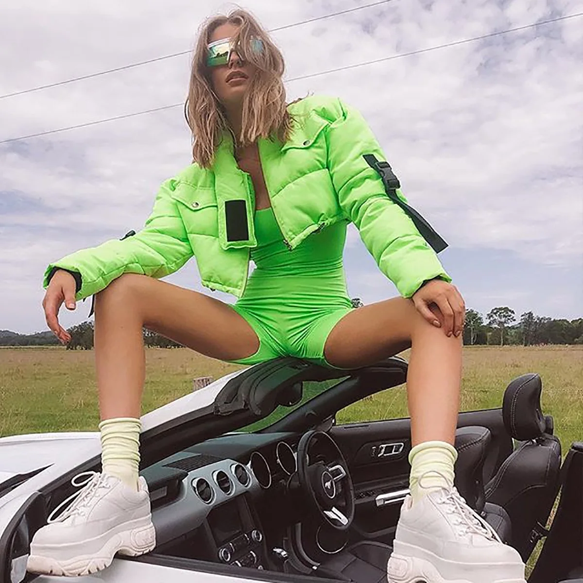 Neon Bodysuit Neon Green Playsuits Sexy Club Black Rose Red Combinaison Pantalon Femme Skinny Mesh See Through Women Clothes
Neon Bodysuit Neon Green Playsuits Sexy Club Black Rose Red Combinaison Pantalon Femme Skinny Mesh See Through Women Clothes