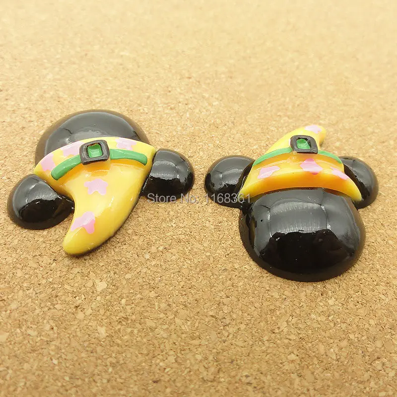 1pcs/lot resin flat back Halloween Mickey with yellow hat 30mm Cabochons Hair Bow Center DIY Christmas decration C118-6
