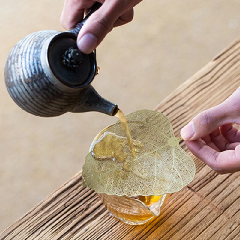 Reusable Tea Strainer Leaves Shape Tea Infuser Teapot Stainless Steel Loose Tea Leaf Spice Filter Drinkware Kitchen Accessories
Reusable Tea Strainer Leaves Shape Tea Infuser Teapot Stainless Steel Loose Tea Leaf Spice Filter Drinkware Kitchen Accessories