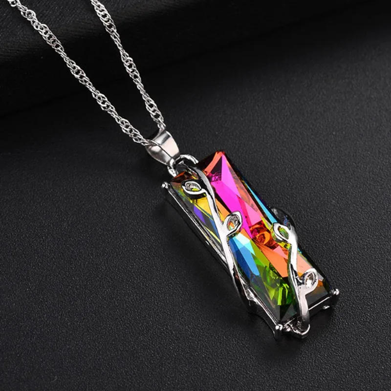 New 1pcs Hot sale Jewelry Rainbow Crystal Glass Leaves Square Pendant Necklaces For Women
New 1pcs Hot sale Jewelry Rainbow Crystal Glass Leaves Square Pendant Necklaces For Women