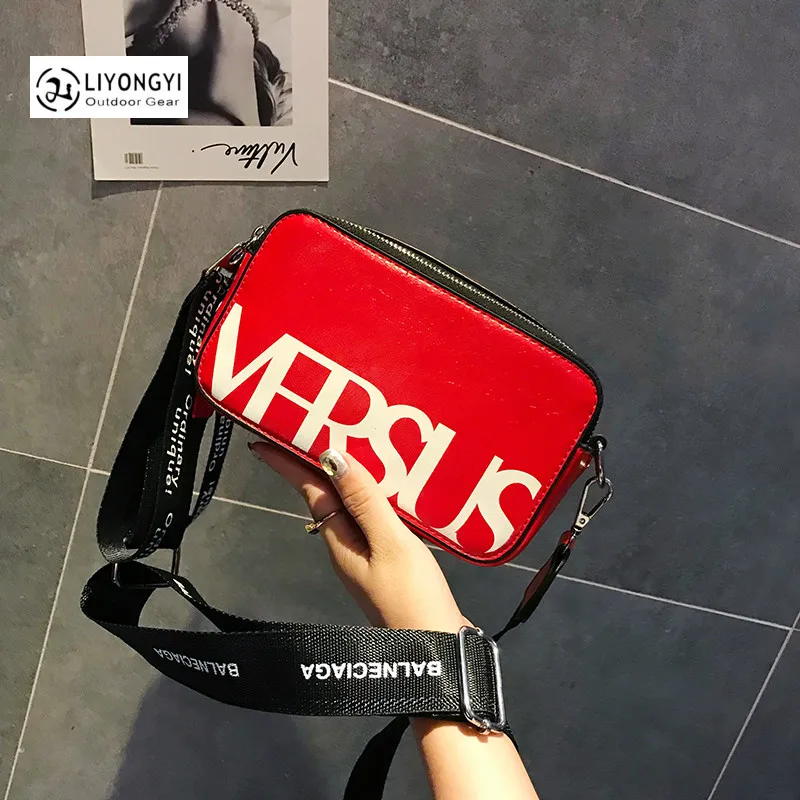 Women's Fashion Messenger Bag Sport Style Shoulder Bag Ladies Letter Wide Shoulder Strap Small Bag Crossbody Bags for Women luis
Women's Fashion Messenger Bag Sport Style Shoulder Bag Ladies Letter Wide Shoulder Strap Small Bag Crossbody Bags for Women luis
