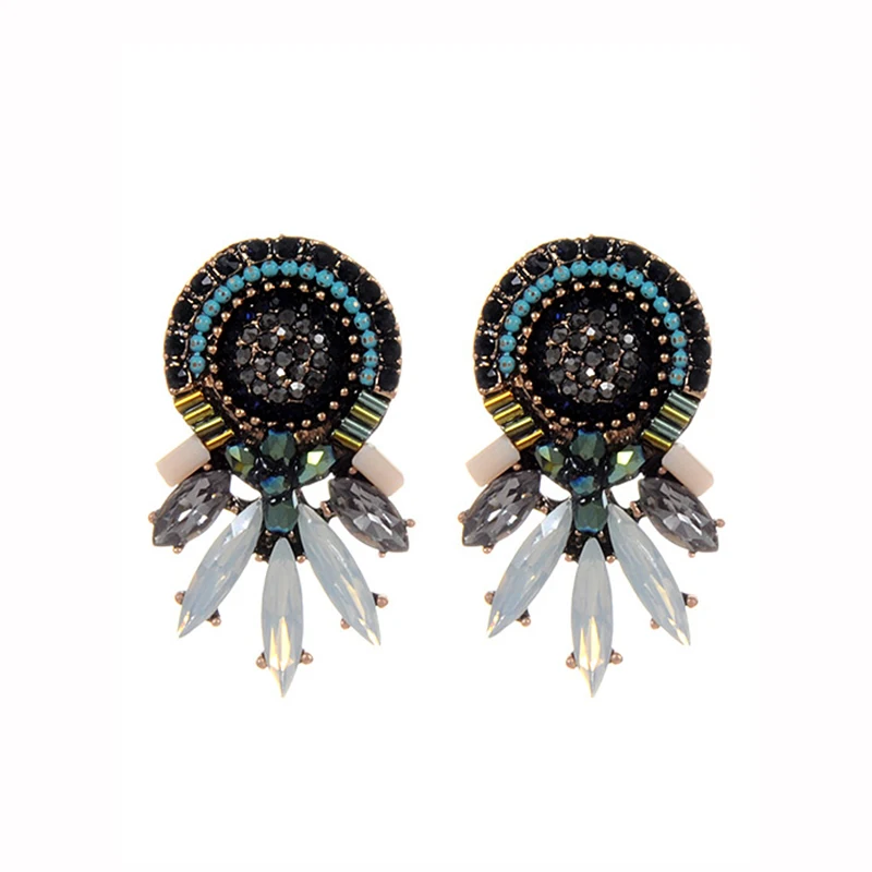 ZHINI trendy simple crystal earrings Wholesale full crystal New statement water drop fashion crystal Stud Earrings for women
ZHINI trendy simple crystal earrings Wholesale full crystal New statement water drop fashion crystal Stud Earrings for women