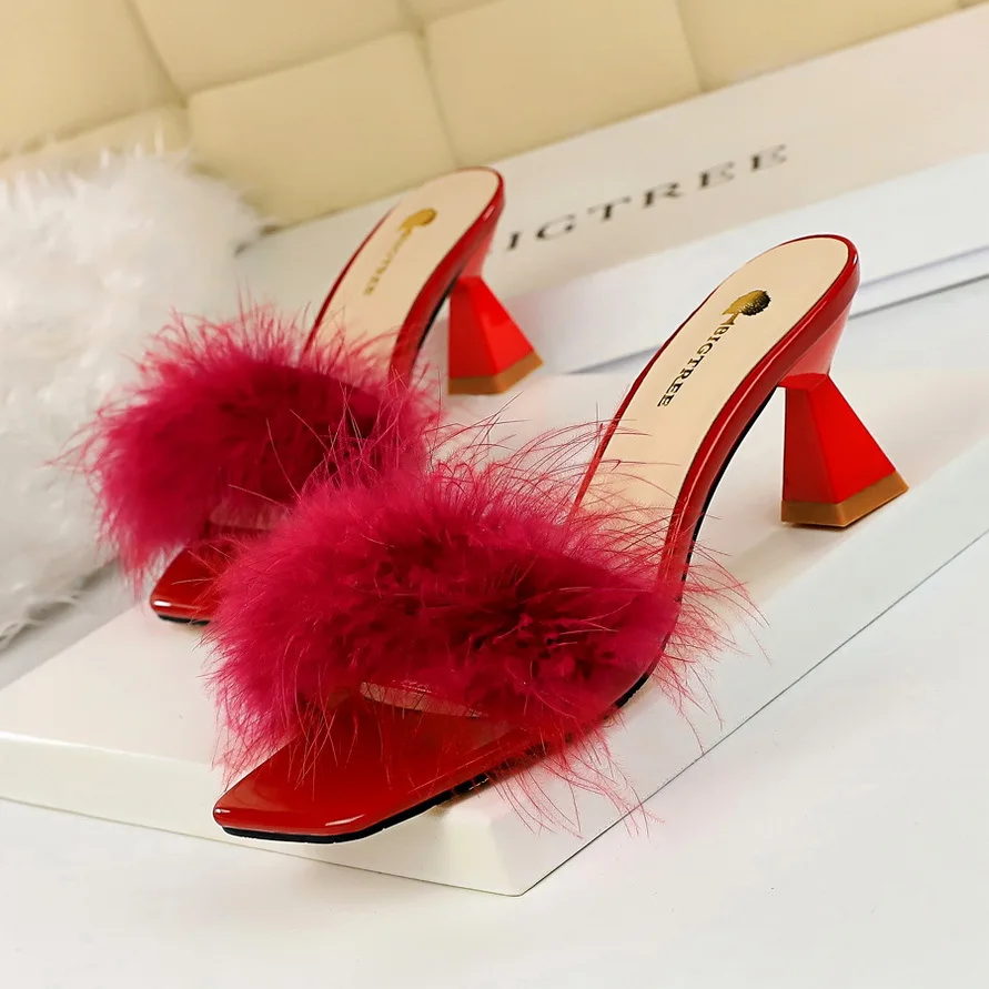 2019 High Heel Summer Lady Shoes Pumps Zapatos Mujer Ankle Strap High Heels Faux Fluffy Rabbit Fur Women Sandals
2019 High Heel Summer Lady Shoes Pumps Zapatos Mujer Ankle Strap High Heels Faux Fluffy Rabbit Fur Women Sandals