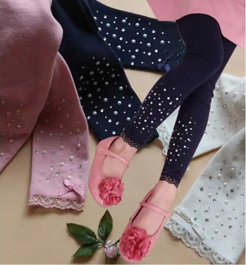 1pcs/lot spring girls fashion cotton leggings pants baby children wear girl's dark blue pink lace legging free shipping
1pcs/lot spring girls fashion cotton leggings pants baby children wear girl's dark blue pink lace legging free shipping