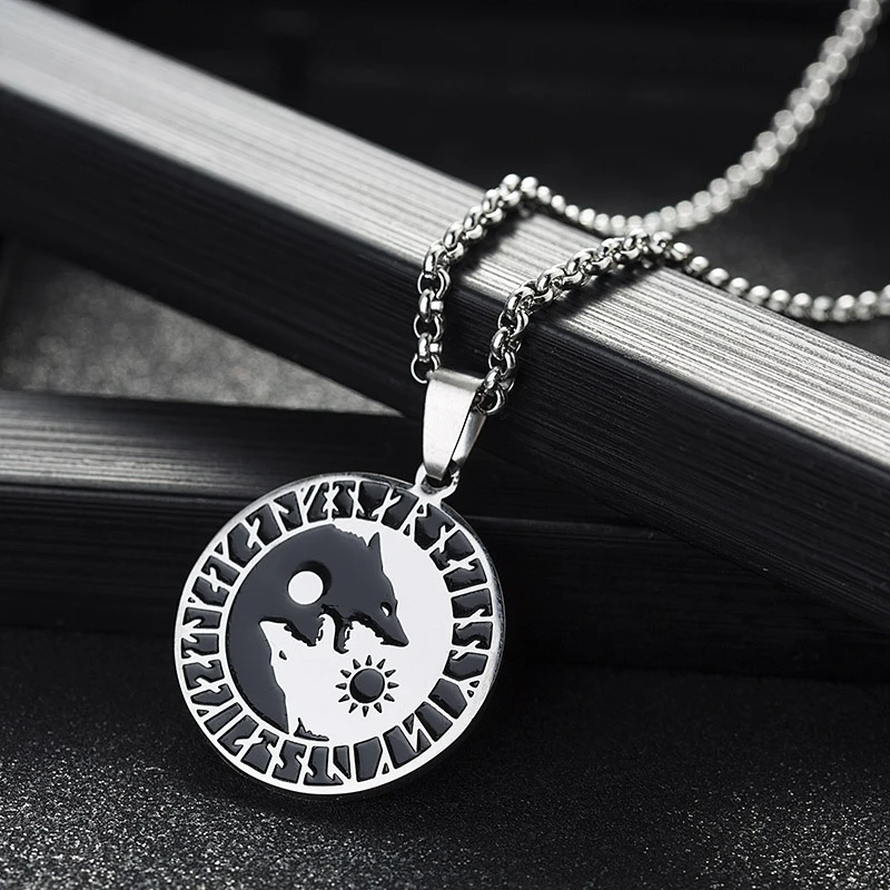 1pcs Yin Yang Wolf Sun Moon Stainless Steel Norse Vikings Pendant Necklace Viking Amulet Pendant Nordic Talisman
1pcs Yin Yang Wolf Sun Moon Stainless Steel Norse Vikings Pendant Necklace Viking Amulet Pendant Nordic Talisman