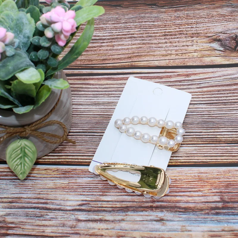 Women Pearl Metal Hair Clip Hairband Comb Bobby Pin Barrette Hairpin Headdress Accessories Beauty Styling Tools New Arrival
Women Pearl Metal Hair Clip Hairband Comb Bobby Pin Barrette Hairpin Headdress Accessories Beauty Styling Tools New Arrival