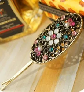 2019 Retro unique classic crystal luxury hollow Crystal hairpin side clip hair accessories hairpin wholesale
2019 Retro unique classic crystal luxury hollow Crystal hairpin side clip hair accessories hairpin wholesale
