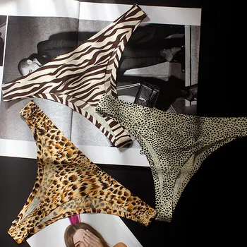 Panties for women ice silk G-string female underwear Leopard sexy lingerie ladies casual thongs tang bragas woman T-back 2019
Panties for women ice silk G-string female underwear Leopard sexy lingerie ladies casual thongs tang bragas woman T-back 2019
