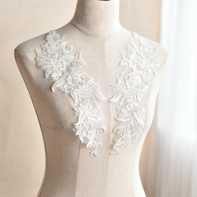 2PCS Embroidered Lace Applique Handmade DIY Wedding Dress Accessories Patches Off White Color
2PCS Embroidered Lace Applique Handmade DIY Wedding Dress Accessories Patches Off White Color