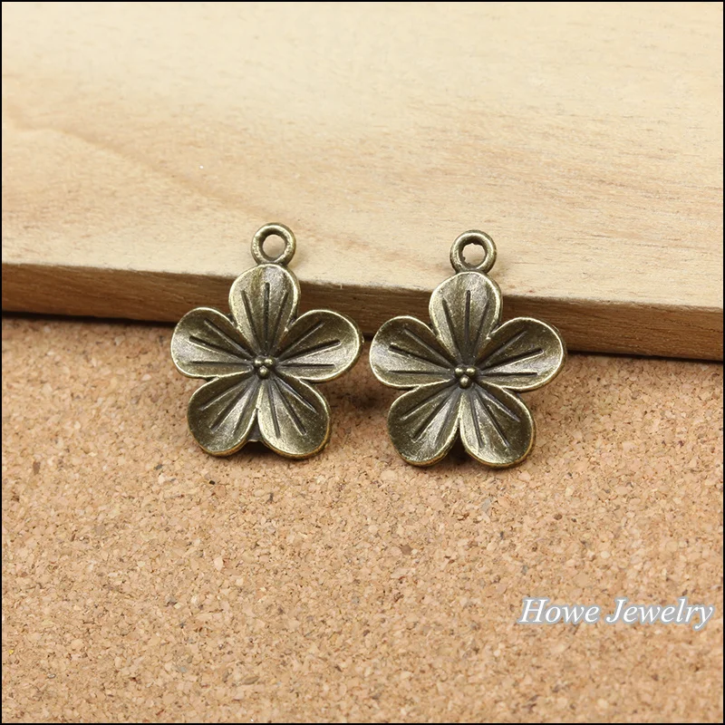 65pcs vintage antique bronze flower charm fit for fashion earrings and maxi Necklaces & Pendants
65pcs vintage antique bronze flower charm fit for fashion earrings and maxi Necklaces & Pendants