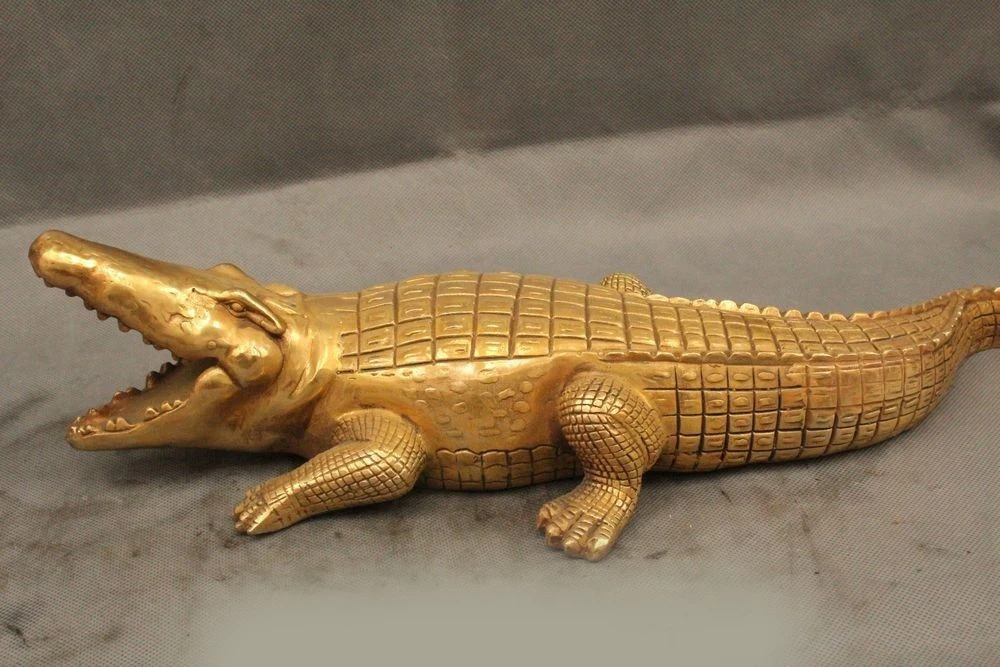 DS 18" China Chinese Fengshui Brass Wild Animal Alligator Crocodile Fish Statue
DS 18" China Chinese Fengshui Brass Wild Animal Alligator Crocodile Fish Statue