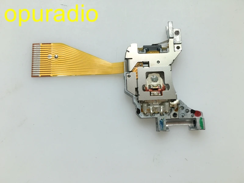 100% New OPT-735 OPT735 CD laser optical pickup TSN-200J2 lens for RT4 Peugeot Citroen Renault Maserati car Navigation GPS radio
100% New OPT-735 OPT735 CD laser optical pickup TSN-200J2 lens for RT4 Peugeot Citroen Renault Maserati car Navigation GPS radio