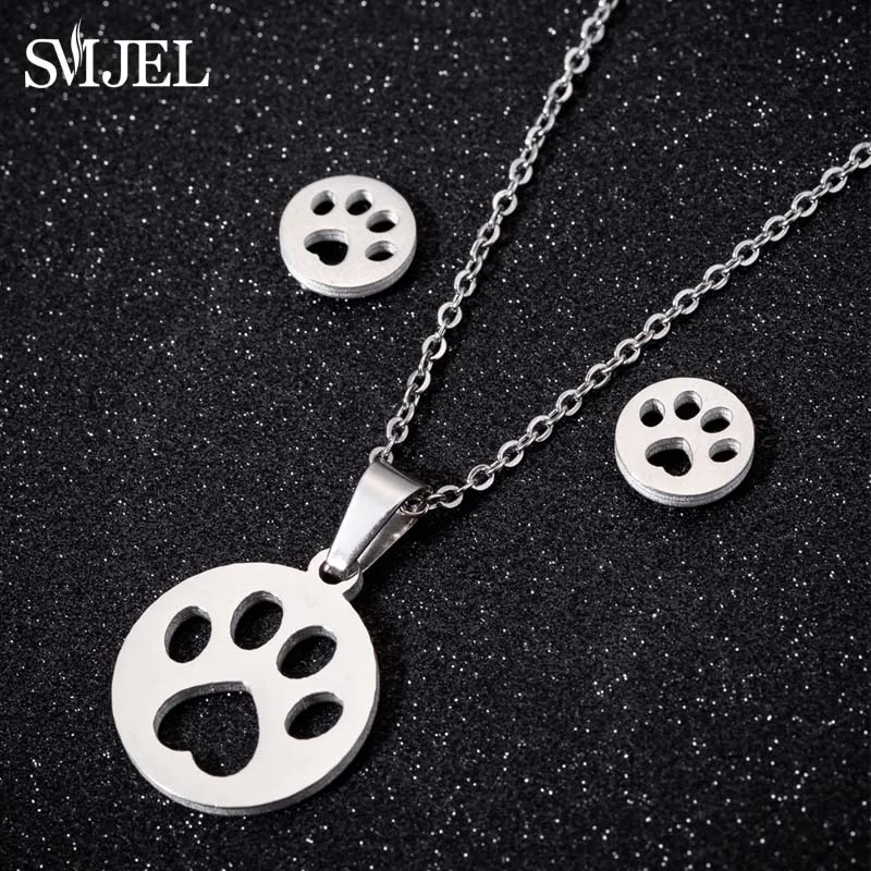 SMJEL Trendy Cute Dog Paw Earrings Necklaces Stainless Steel Animal Print Cat Necklace Stud Earrings for Women boucle d'oreille
SMJEL Trendy Cute Dog Paw Earrings Necklaces Stainless Steel Animal Print Cat Necklace Stud Earrings for Women boucle d'oreille