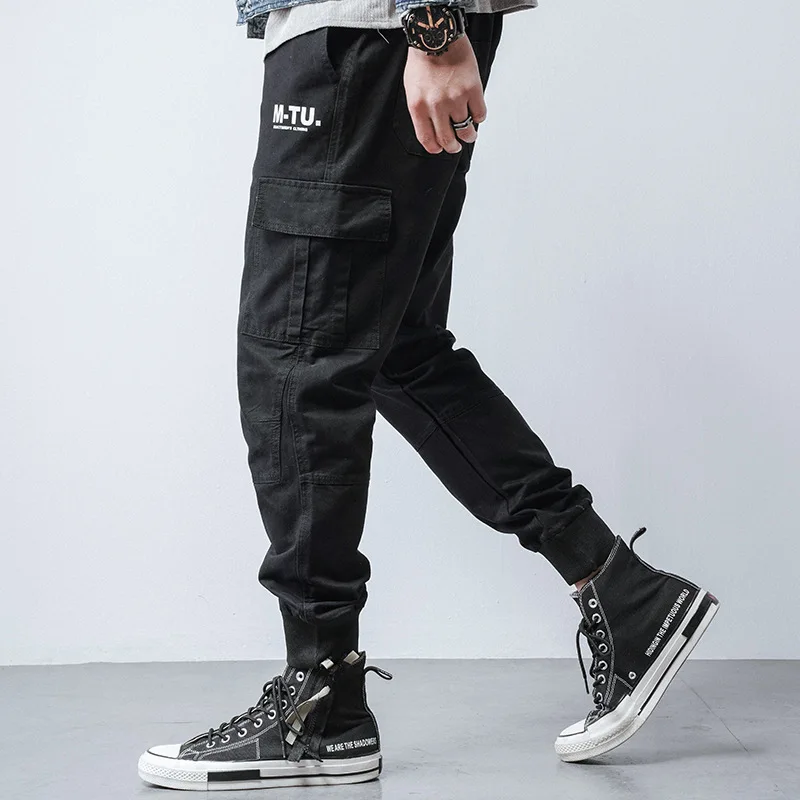 Tide brand men's casual pants spring and summer new overalls men's stitching Slim beam feet pants casual bag trousers
Tide brand men's casual pants spring and summer new overalls men's stitching Slim beam feet pants casual bag trousers