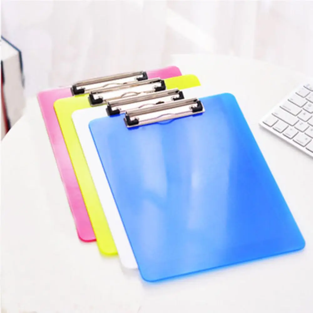 1pcs Office Plastic Blue/Black Solid A4 Size Document Clipboard Clip Board With Pen Holder School Office Suppliers Hot Sale New
1pcs Office Plastic Blue/Black Solid A4 Size Document Clipboard Clip Board With Pen Holder School Office Suppliers Hot Sale New