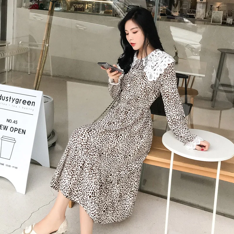 Women chiffon dress 2019 autumn winter female elegant vintage long sleeve leopard pleated dress loose a-line casual dresses
Women chiffon dress 2019 autumn winter female elegant vintage long sleeve leopard pleated dress loose a-line casual dresses