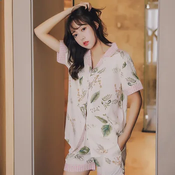 Ladies Pajama Set Simple Ins Style Summer New Comfort Thin Sleepwear Floral Printed Turn-down Collar Homewear Female Casual Wear
Ladies Pajama Set Simple Ins Style Summer New Comfort Thin Sleepwear Floral Printed Turn-down Collar Homewear Female Casual Wear