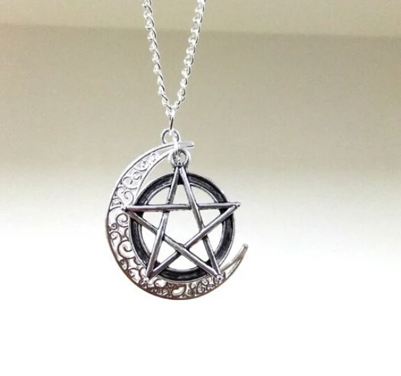 Crescent Moon Hollow Pentacle Necklaces Pendants Choker Vintage Silver Statement Necklaces For Women Jewelry Friendship Gift
Crescent Moon Hollow Pentacle Necklaces Pendants Choker Vintage Silver Statement Necklaces For Women Jewelry Friendship Gift
