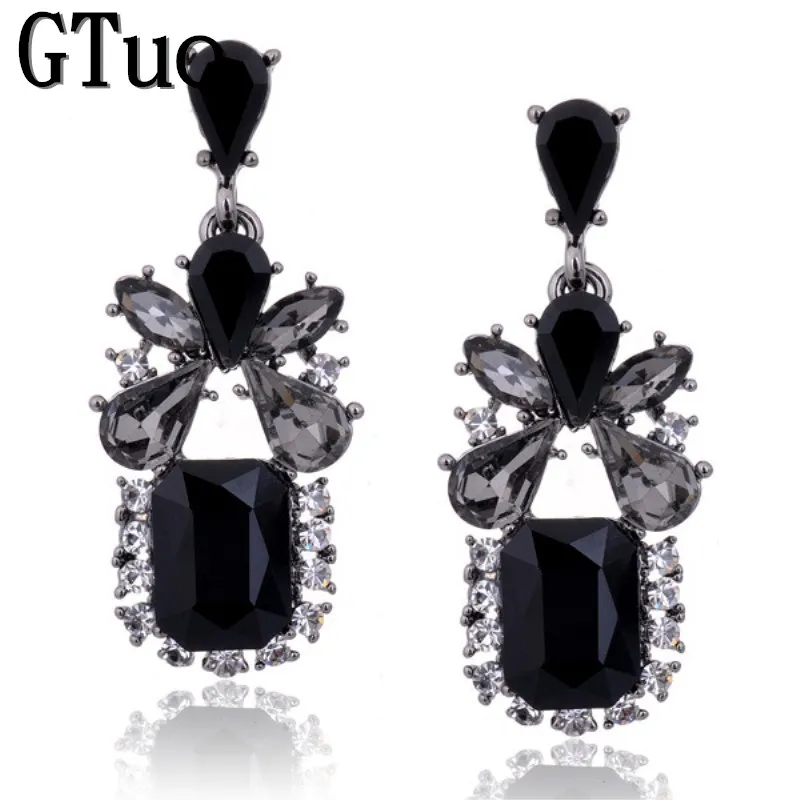 Women Brand Crystal Earring Elegant Square Water Drop Zircon Earring Ethnic Jewelry Gem Earring Accessories One Direction 807
Women Brand Crystal Earring Elegant Square Water Drop Zircon Earring Ethnic Jewelry Gem Earring Accessories One Direction 807