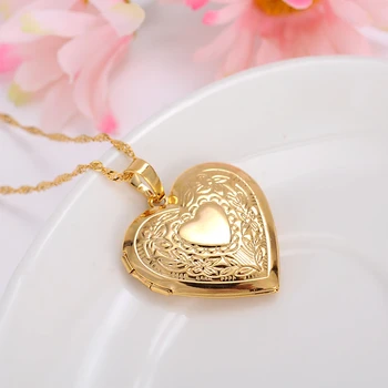 Bangrui Photo Frame Locket Pendant Necklace Gold filled Romantic Love Heart Vintage Jewelry Flower Women Valentine's Day Gift
Bangrui Photo Frame Locket Pendant Necklace Gold filled Romantic Love Heart Vintage Jewelry Flower Women Valentine's Day Gift