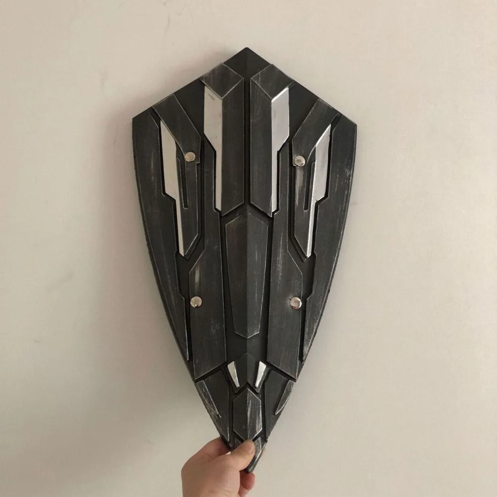 1:1 Cosplay Avengers Super Heroes Shield Prop Cosplay Weapons Figure Captain America Iron Man Hulk Batman Thor Cool Gift PU Mode
1:1 Cosplay Avengers Super Heroes Shield Prop Cosplay Weapons Figure Captain America Iron Man Hulk Batman Thor Cool Gift PU Mode