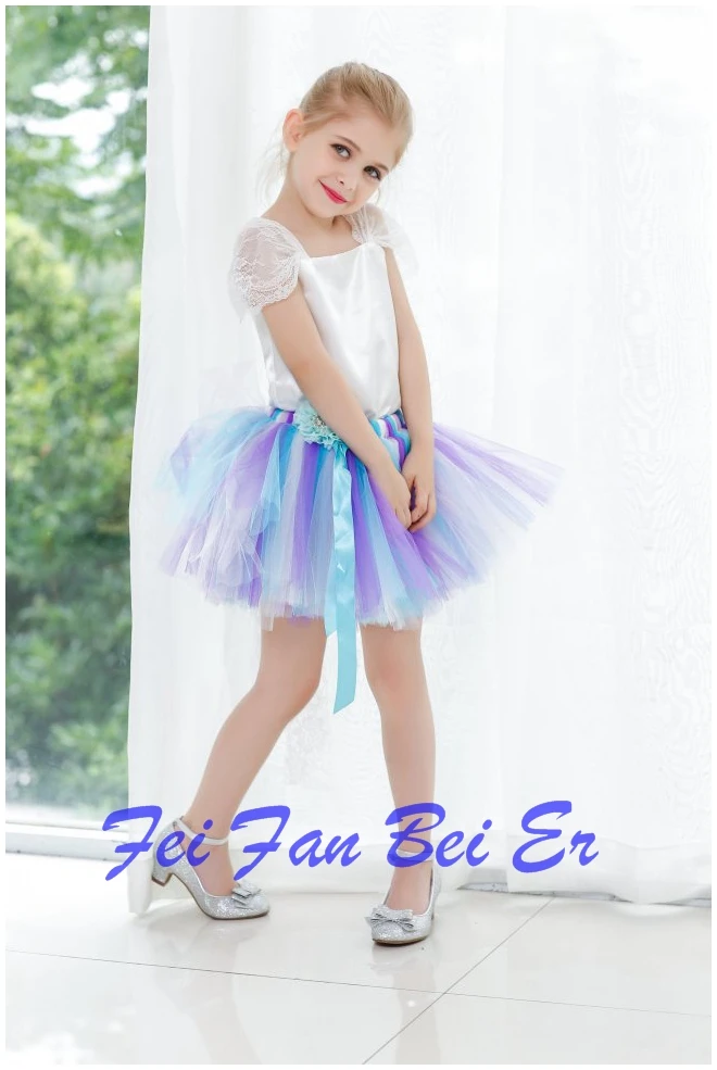 Children wedding dress tutu suit two large explosion models virgins French nobility princess dress Mixed Colors
Children wedding dress tutu suit two large explosion models virgins French nobility princess dress Mixed Colors