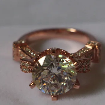 4 Carat Pure 585 Rose Gold Antique Oxhead Style Enchanting Test Positive Moissanite Women Anniversary Ring Last Forever
4 Carat Pure 585 Rose Gold Antique Oxhead Style Enchanting Test Positive Moissanite Women Anniversary Ring Last Forever