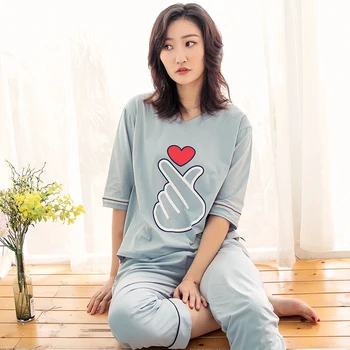 Summer Cotton Pajamas Set Women Nightie Half Sleeves Shirt+Pants Cute Cartoon Print Pijamas Suit Sleepwear Nightwear
Summer Cotton Pajamas Set Women Nightie Half Sleeves Shirt+Pants Cute Cartoon Print Pijamas Suit Sleepwear Nightwear
