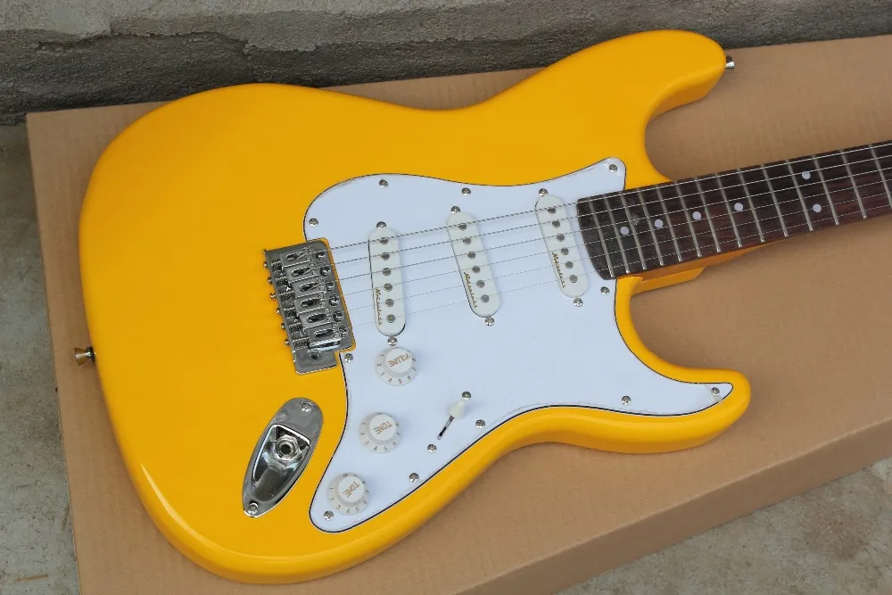 Free Shipping Factory Custom Best Price st ratocaster Yellow Electric Guitar 16 131
Free Shipping Factory Custom Best Price st ratocaster Yellow Electric Guitar 16 131