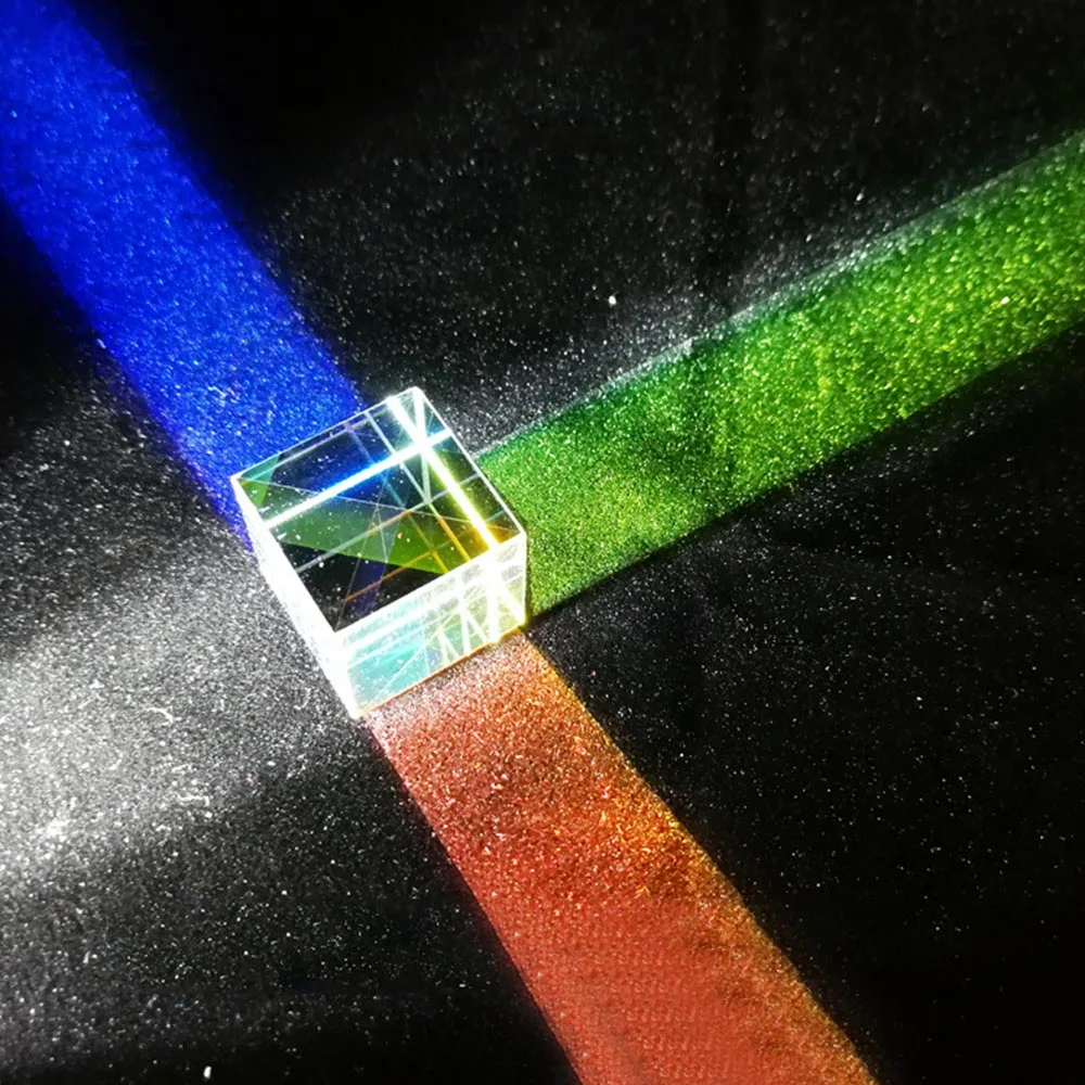 Six-Sided X-Cube Bright Light Cube Stained Glass Prism Beam Splitting Prism Optical Experiment Instrument Optical Lens
Six-Sided X-Cube Bright Light Cube Stained Glass Prism Beam Splitting Prism Optical Experiment Instrument Optical Lens
