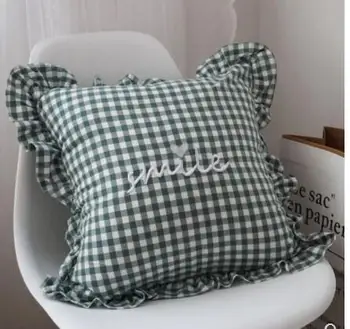 green/red checked embroidery cushion cover square lace pillow cover for cushion lumbar pillowcase
green/red checked embroidery cushion cover square lace pillow cover for cushion lumbar pillowcase