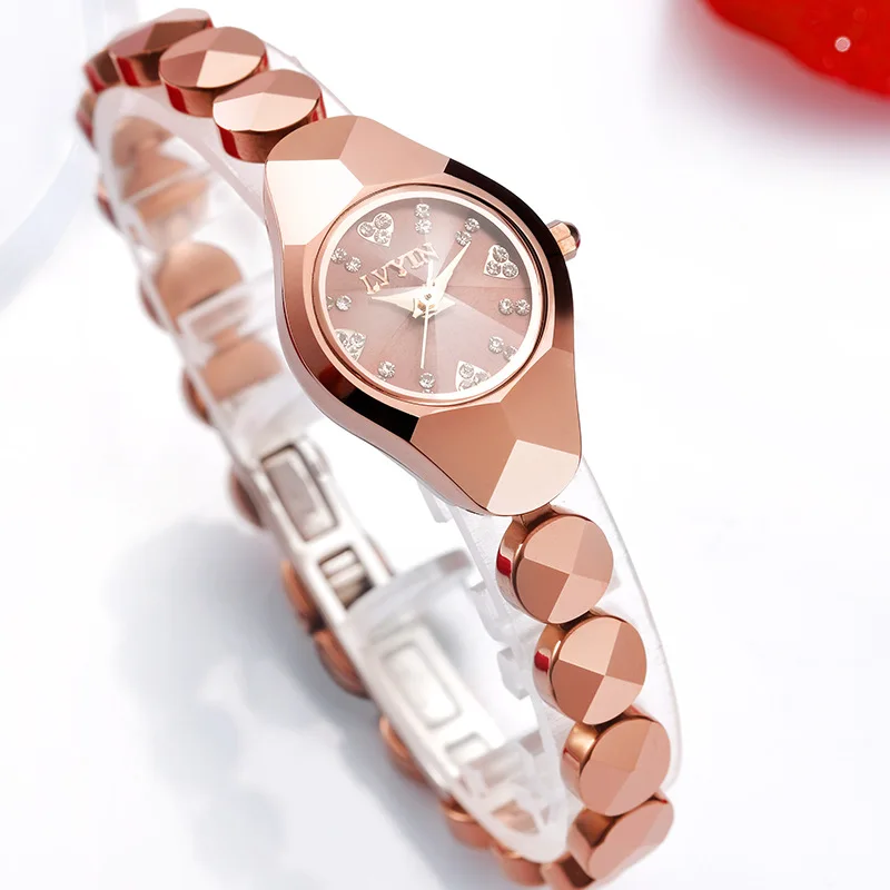 women ceramic watches luxury woman lvyin brand watches waterproof quartz ladies clocks
women ceramic watches luxury woman lvyin brand watches waterproof quartz ladies clocks