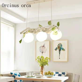 Modern minimalist flowers three chandeliers restaurant coffee shop creative personality LED crystal pendant lamp free shipping
Modern minimalist flowers three chandeliers restaurant coffee shop creative personality LED crystal pendant lamp free shipping