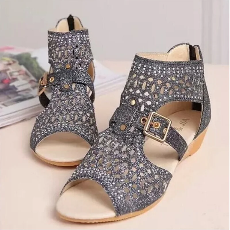 Summer women's shoes for 2019 fish mouth hollow sandals women zipper wedge with rhinestones Roman shoes big size 39 40
Summer women's shoes for 2019 fish mouth hollow sandals women zipper wedge with rhinestones Roman shoes big size 39 40