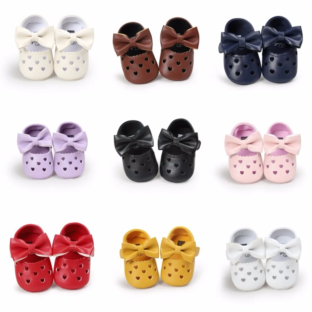 ROMIRUS Baby Shoes Girls Princess Sweet Mary Jane Prewalkers Flat Babe Bow Hollow Heart Shape Soft Sole PU Leather First Walker
ROMIRUS Baby Shoes Girls Princess Sweet Mary Jane Prewalkers Flat Babe Bow Hollow Heart Shape Soft Sole PU Leather First Walker