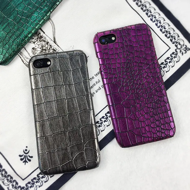 Luxury Crocodile Texture Pattern Phone Case for iPhone 7 8 6 6S Plus Hard PC Vintage Leather Back Cover for iphone X 7Plus Case
Luxury Crocodile Texture Pattern Phone Case for iPhone 7 8 6 6S Plus Hard PC Vintage Leather Back Cover for iphone X 7Plus Case