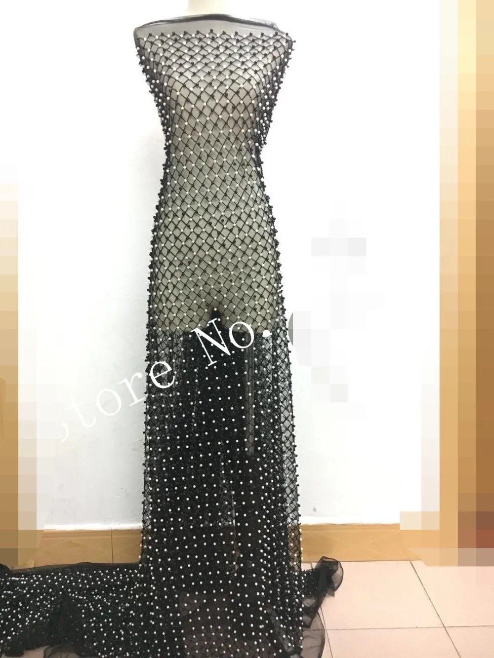 fashion African French Lace Fabric with black and white beads High Quality African Tulle Lace Fabric For Wedding
fashion African French Lace Fabric with black and white beads High Quality African Tulle Lace Fabric For Wedding