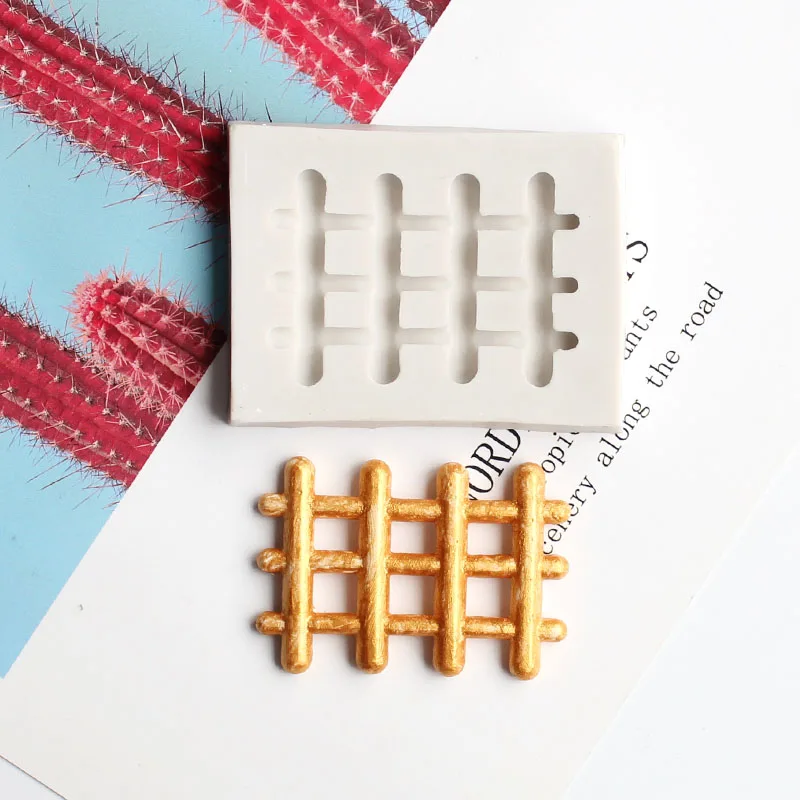 Bamboo fence Shapd Fondant Molds Candy Chocolate Pudding Mould Cake Decoration Tools
Bamboo fence Shapd Fondant Molds Candy Chocolate Pudding Mould Cake Decoration Tools