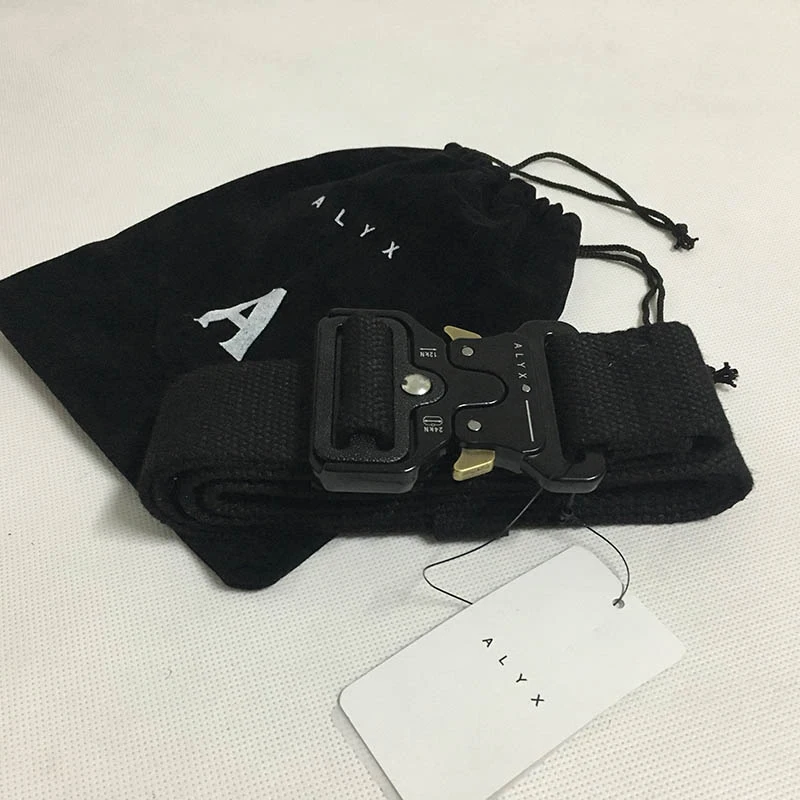 ALYX Belt 128CM street wear safety Men Women High quality belt Rollercoaster Black Hip Hop Fashion Metal Button Canvas ALYX Belt
ALYX Belt 128CM street wear safety Men Women High quality belt Rollercoaster Black Hip Hop Fashion Metal Button Canvas ALYX Belt