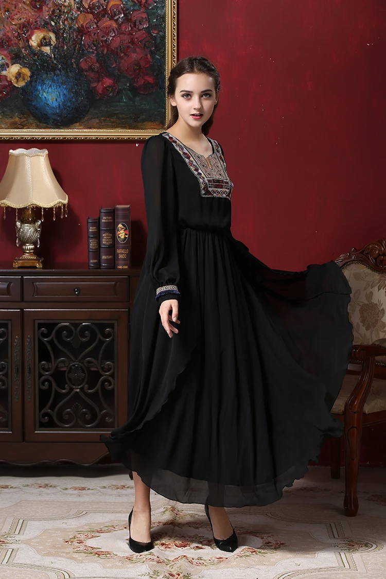 2019 Spring Muslim Robe Black Crochet Vintage Style Embroidery Long Chiffon Maxi Islamic Womens Ethnic Dubai Turkish Abaya Dress
2019 Spring Muslim Robe Black Crochet Vintage Style Embroidery Long Chiffon Maxi Islamic Womens Ethnic Dubai Turkish Abaya Dress
