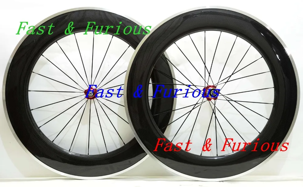 New 2015 Chinese Carbon Wheels Aluminum Alloy BrakeSurface 700c 88mm Carbon Fibre Wheels Bike Road Wheelset
New 2015 Chinese Carbon Wheels Aluminum Alloy BrakeSurface 700c 88mm Carbon Fibre Wheels Bike Road Wheelset